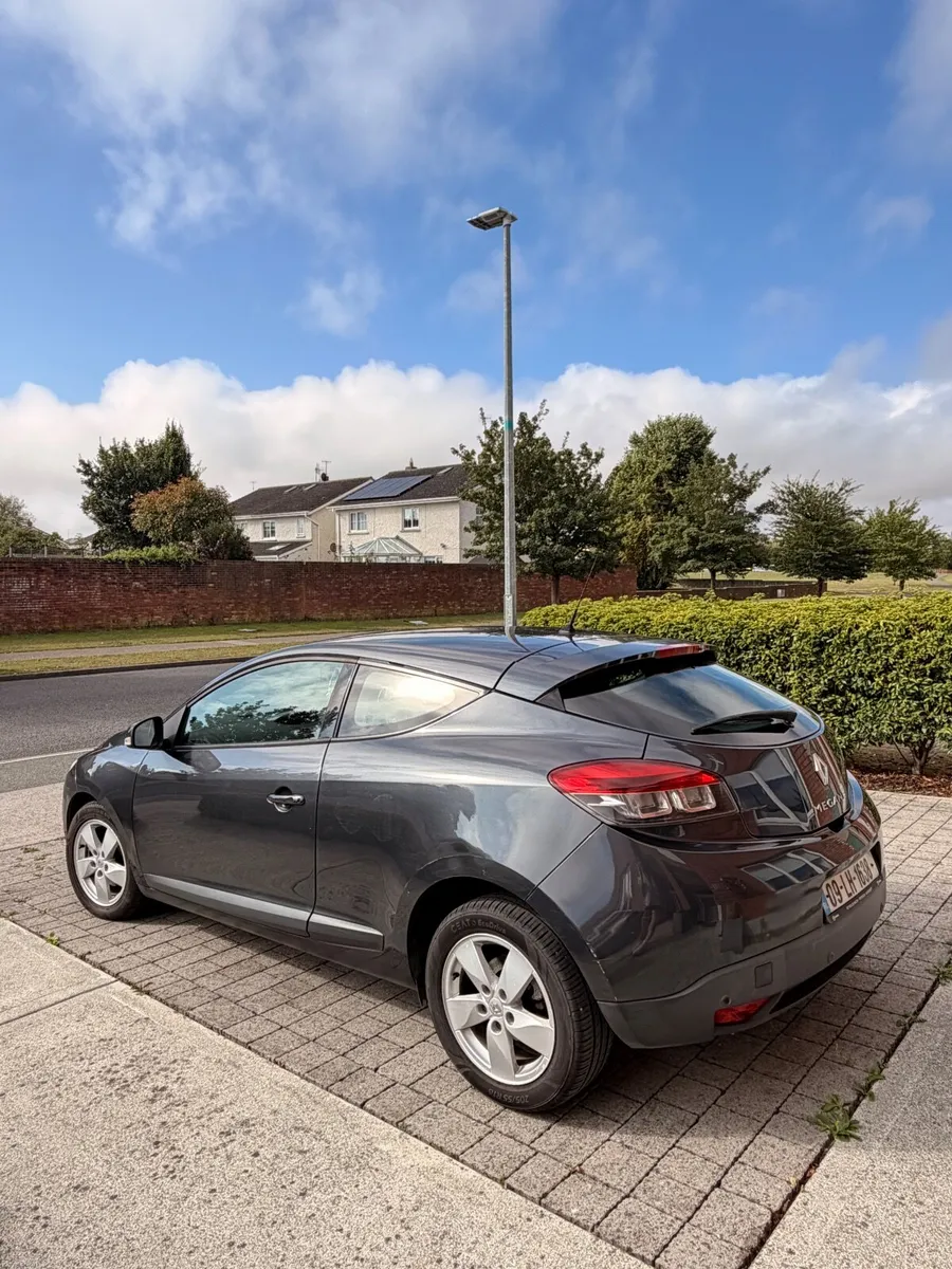 Renault Megane 2009 - Image 1