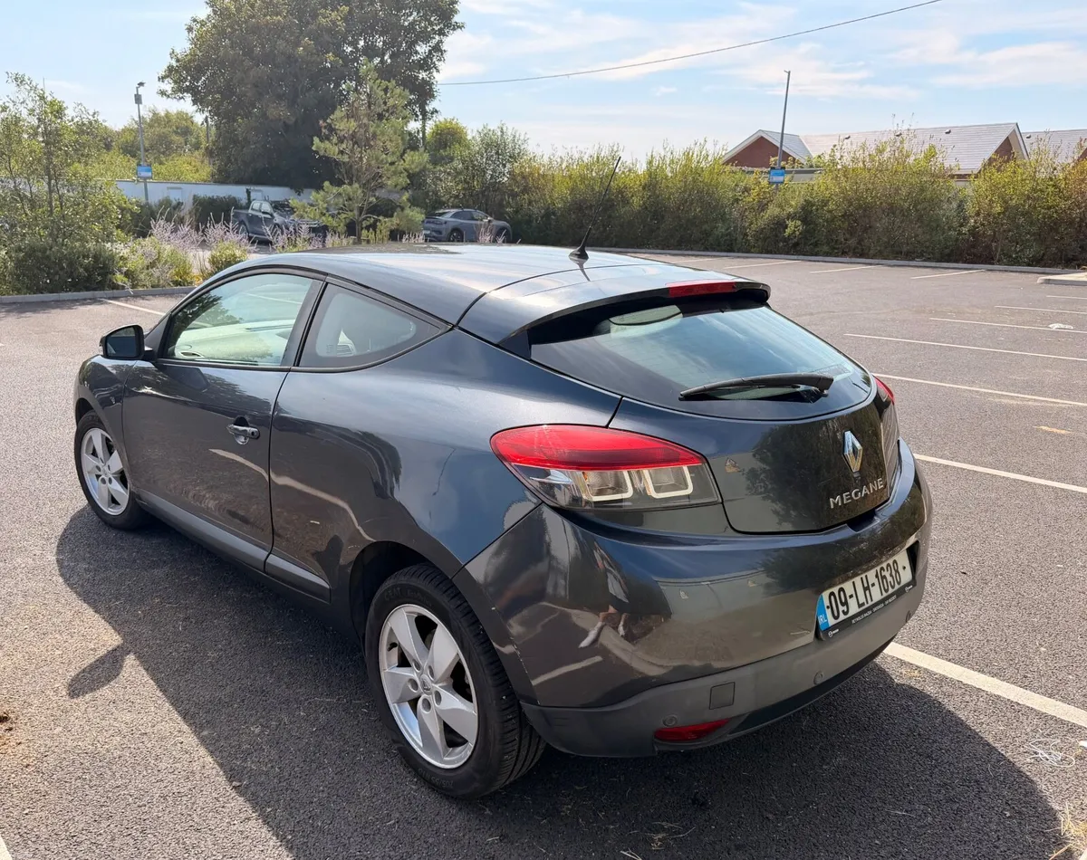 Renault Megane 2009 - Image 6