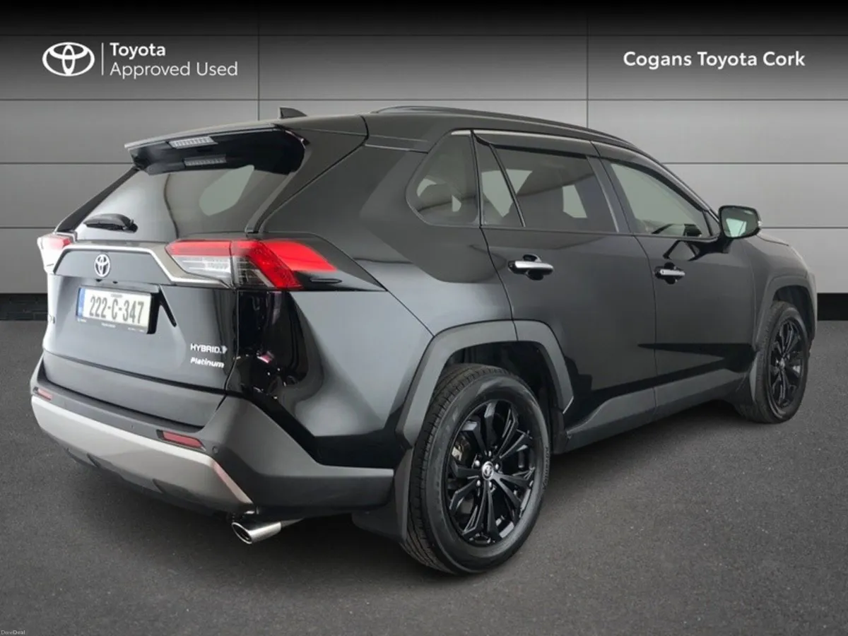 Toyota RAV4 PHEV Platinum - Image 2