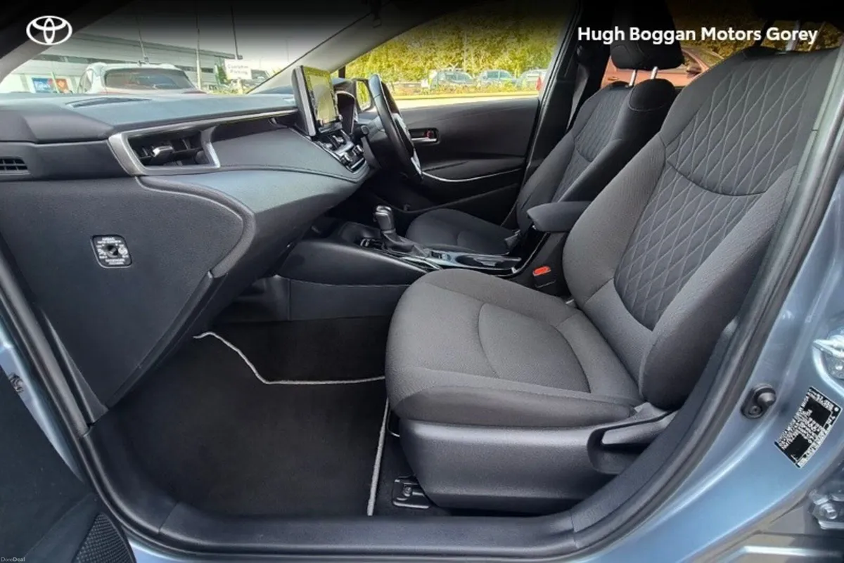 Toyota Corolla COROLLA HYB LUNA SALOON - Image 6