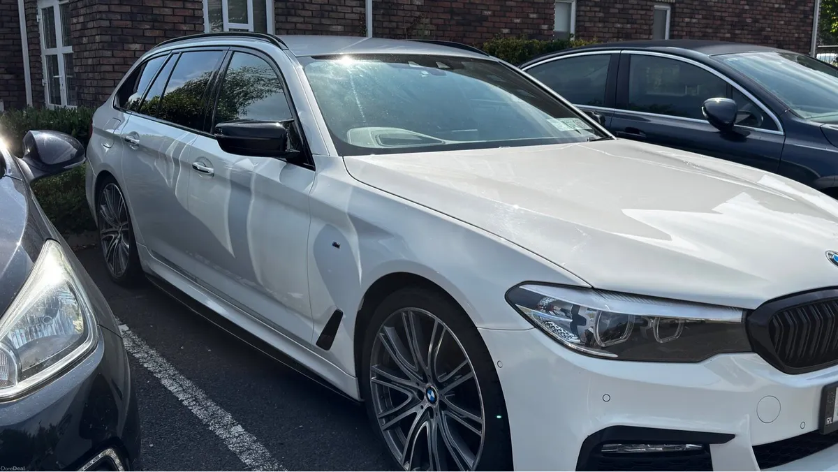BMW 525 M Sport G31 automatic estate - Image 6
