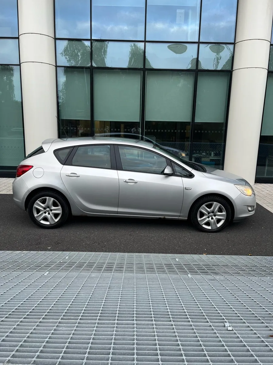 Opel Astra (NEW NCT) - Image 3