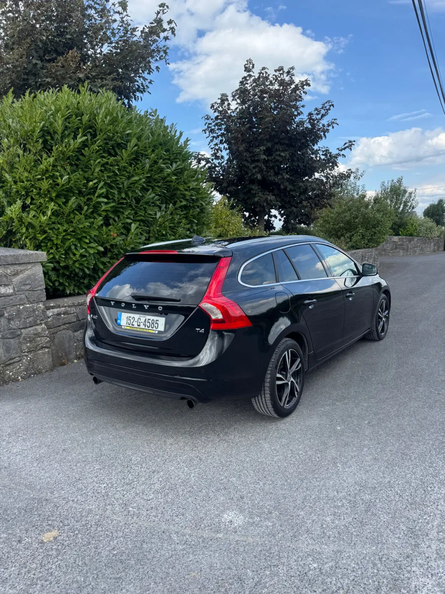 Volvo V60 2015 - Image 3