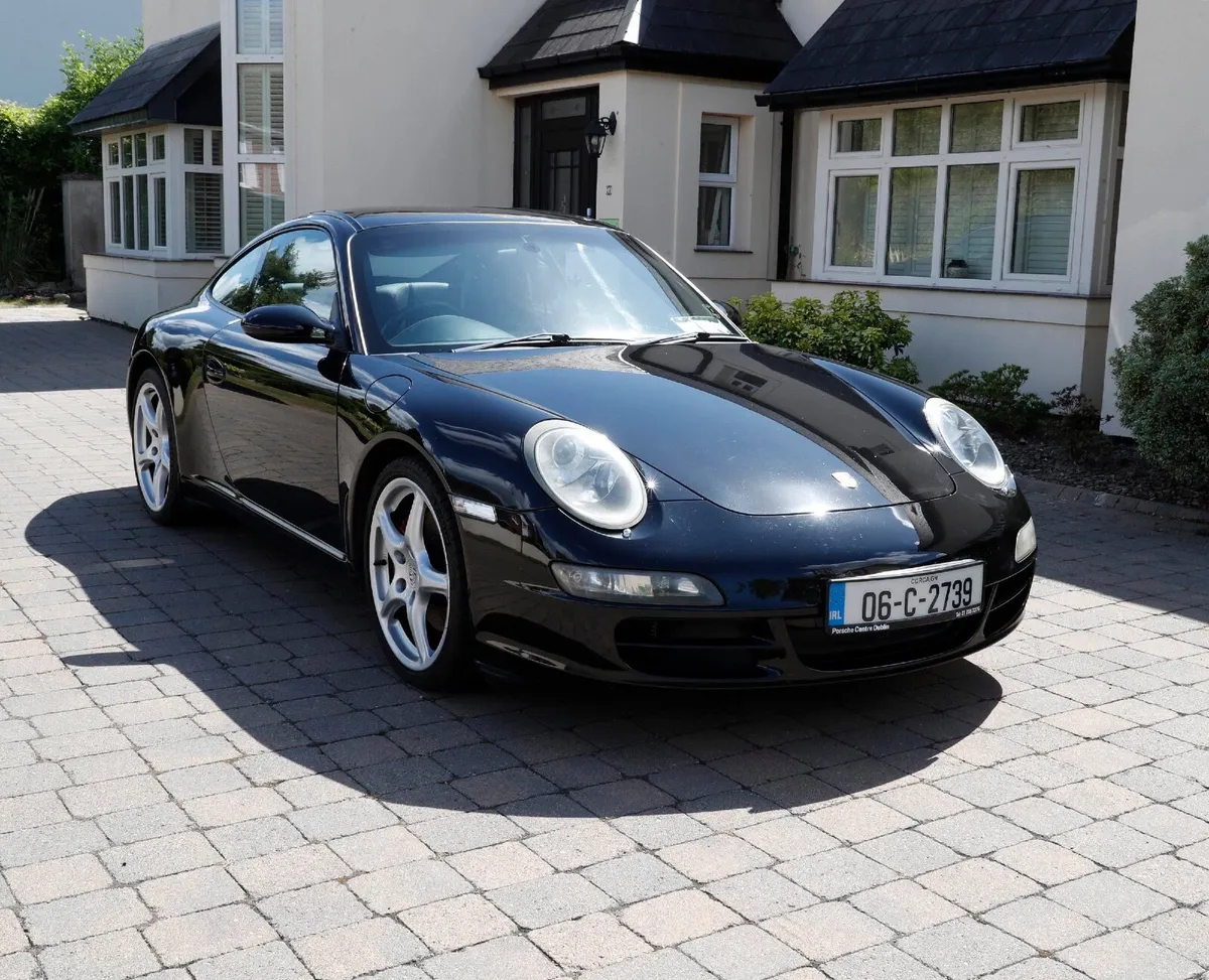 Porsche 911 2006 - Image 2