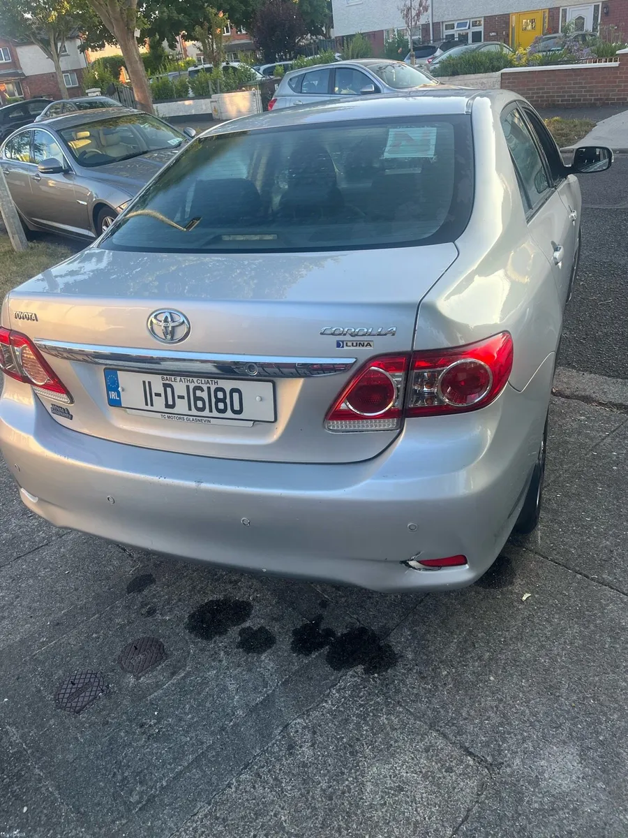 Toyota Corolla 2011 - Image 6