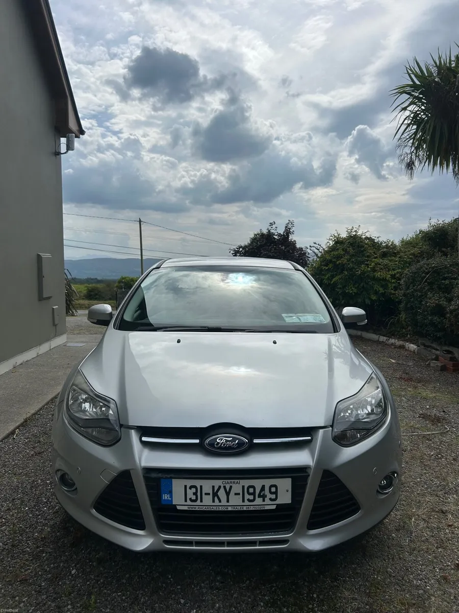 2013 Ford Focus EcoBoost Zetec 125PS - Image 2