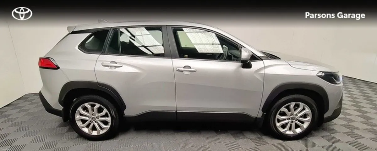 Toyota Corolla Cross LUNA 1.8 HYBRID - Image 2