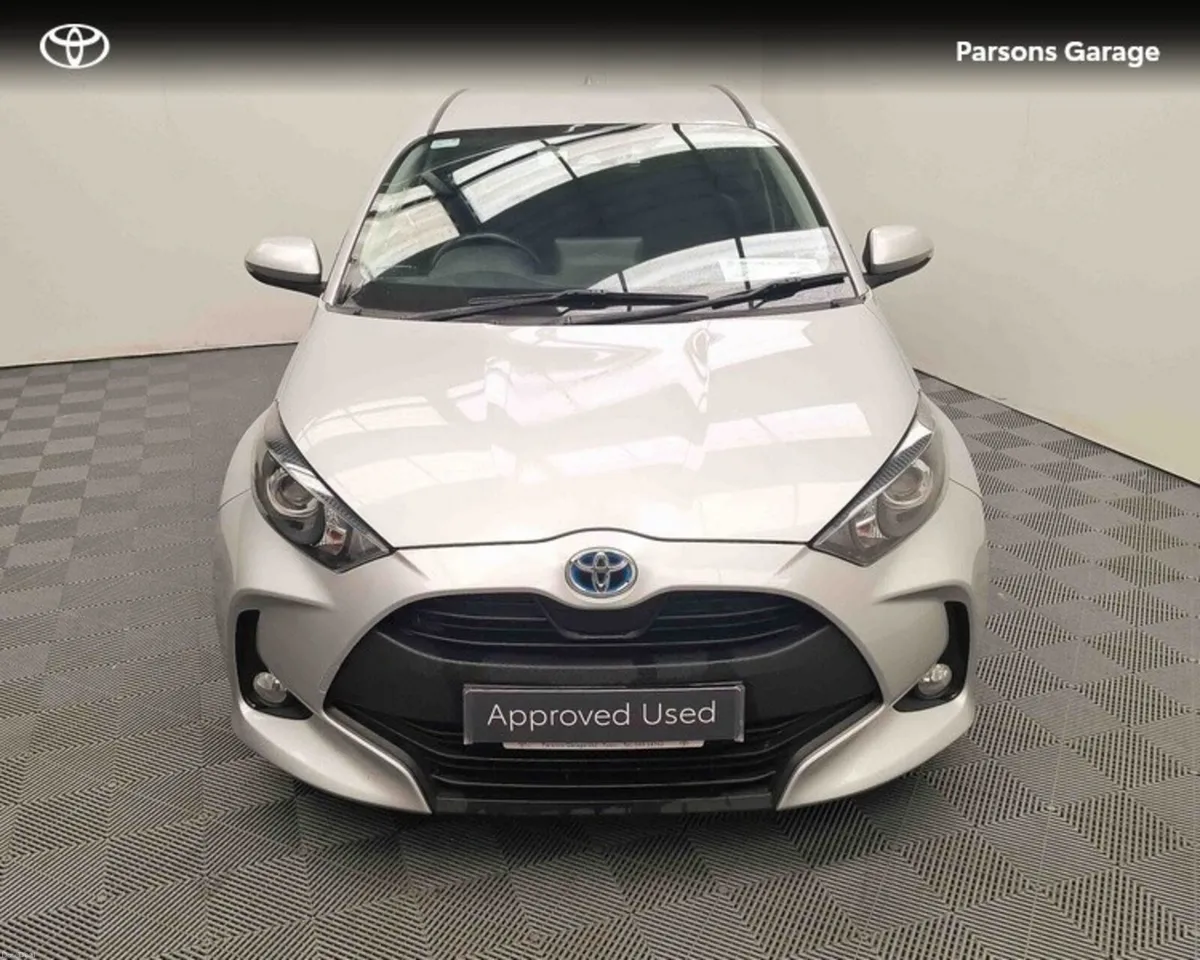 Toyota Yaris yaris hybrid luna - Image 5