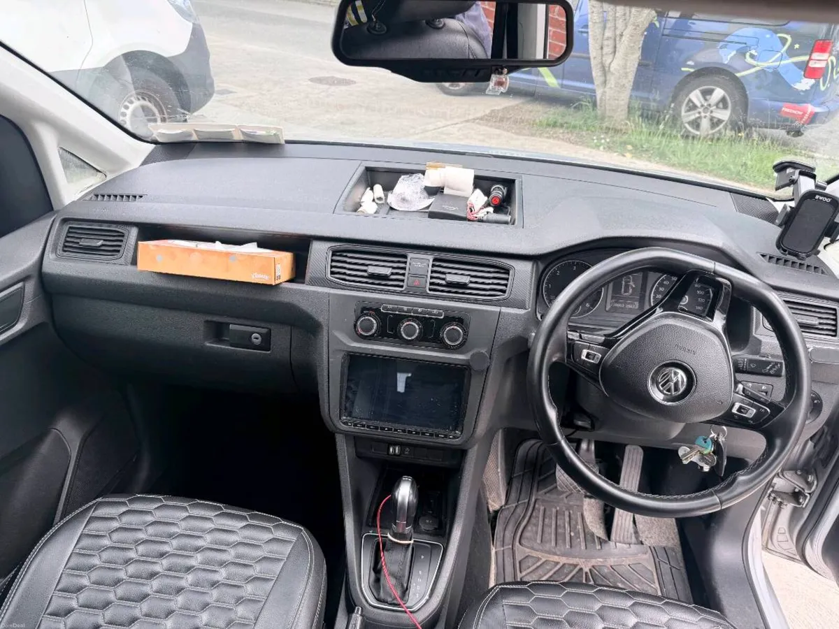 VW CADDY WHEELCHAIR AUTOMATIC - Image 4