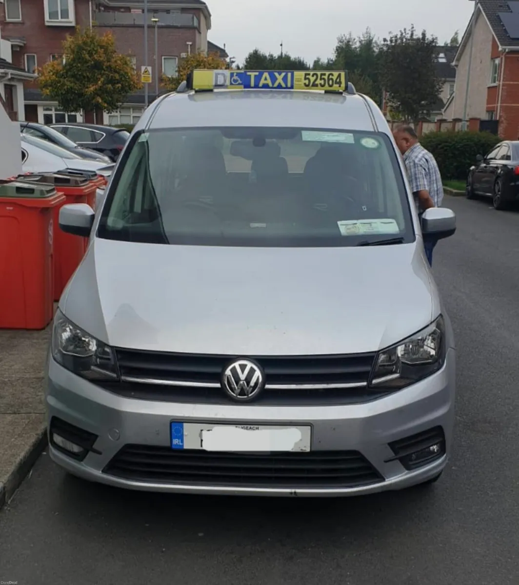 VW CADDY WHEELCHAIR AUTOMATIC - Image 1