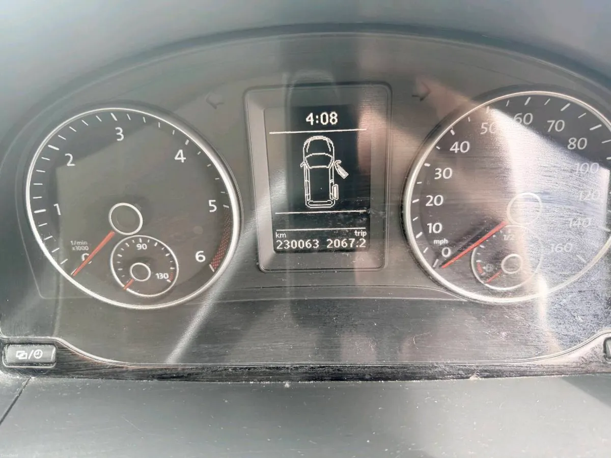 VW CADDY WHEELCHAIR AUTOMATIC - Image 3