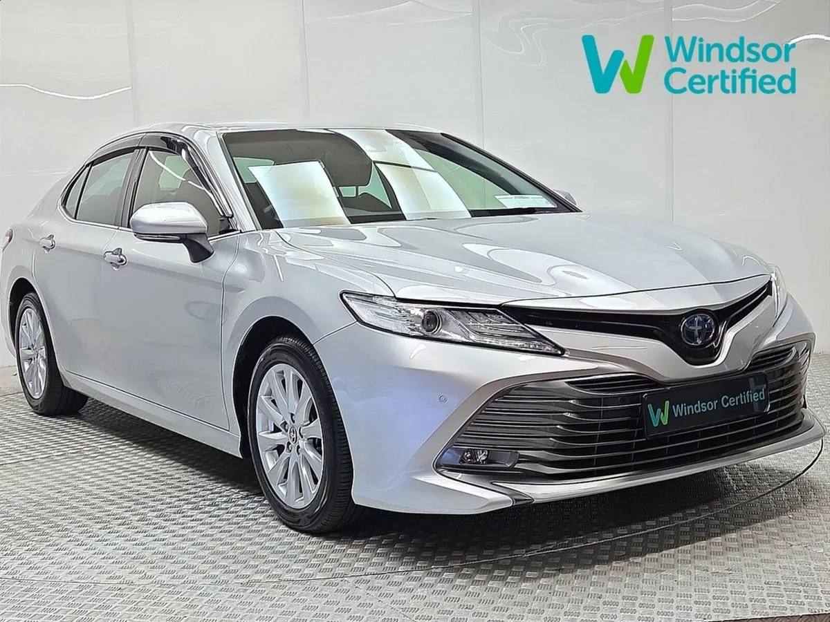 Toyota Camry 2.5 Hybrid G Model - Image 1