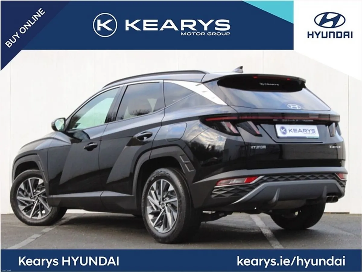 Hyundai Tucson 2WD Executive Plus - Image 2