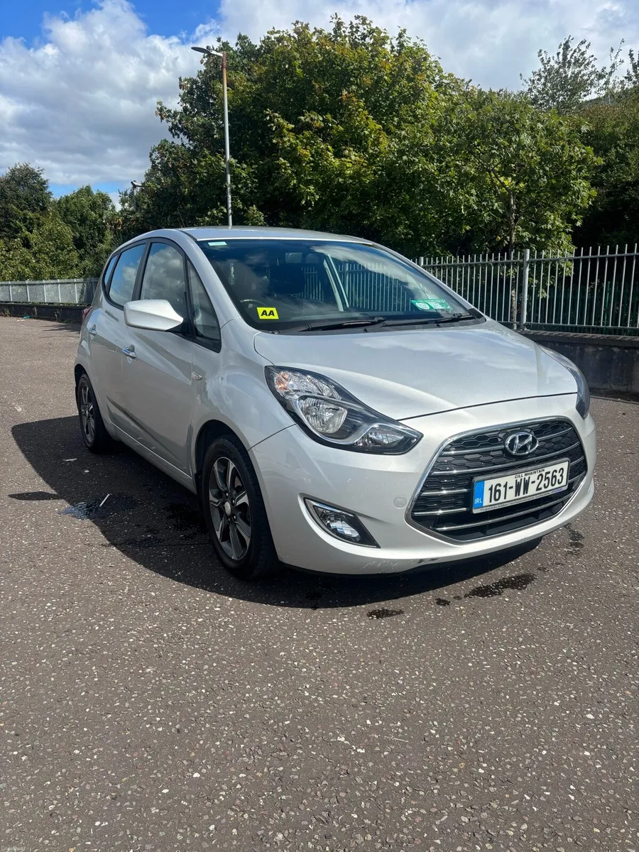 Hyundai ix20 automatic - Image 2