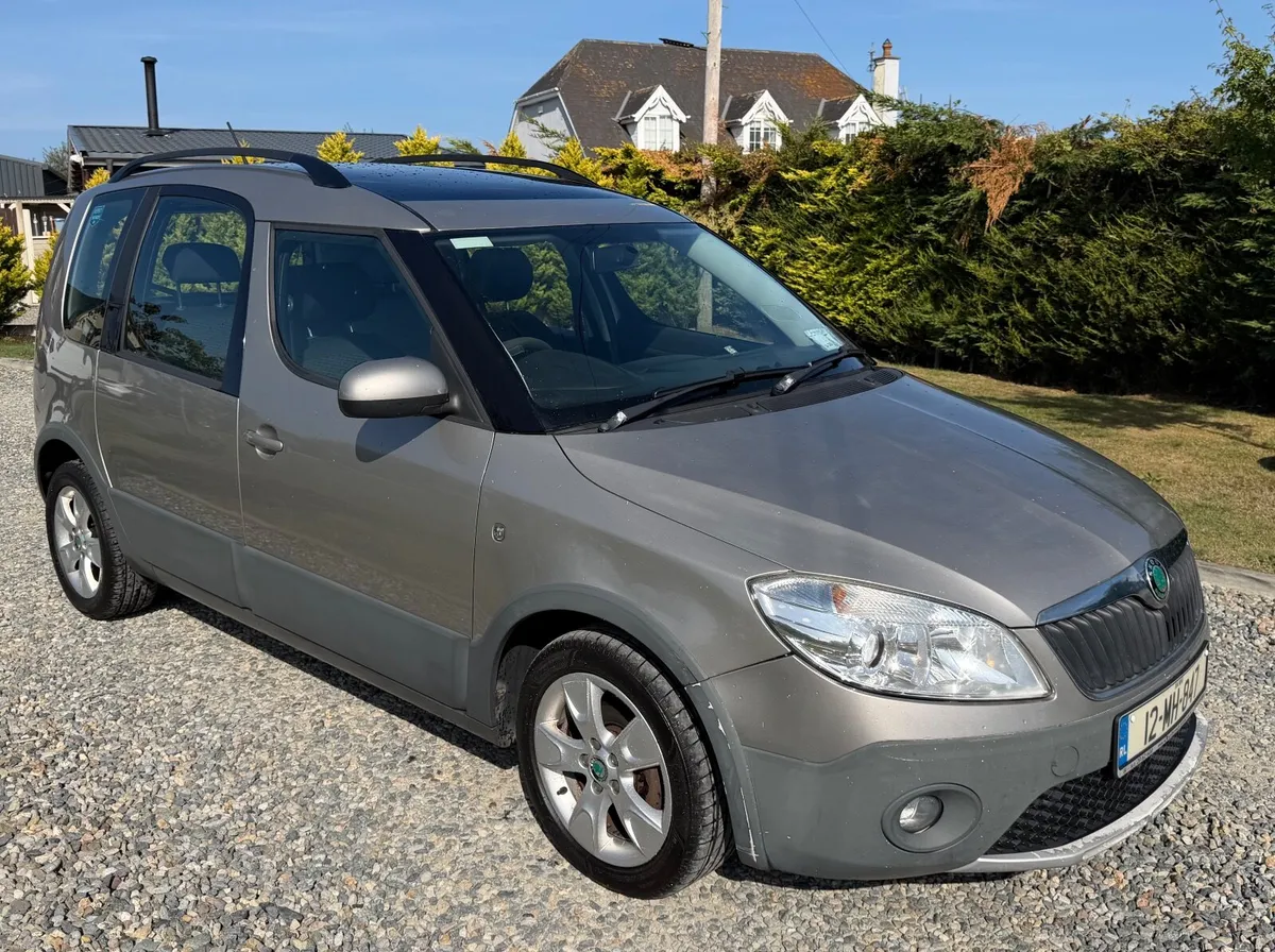 Skoda Roomster Taxed & Tested - Image 2