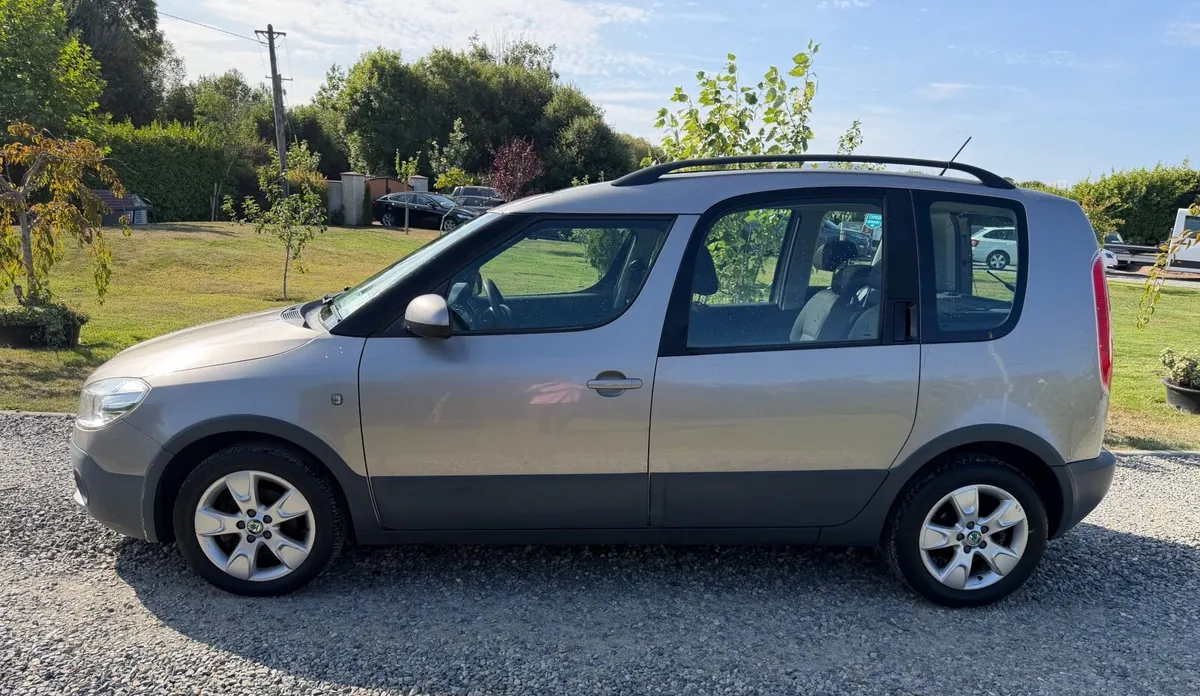Skoda Roomster Taxed & Tested - Image 4