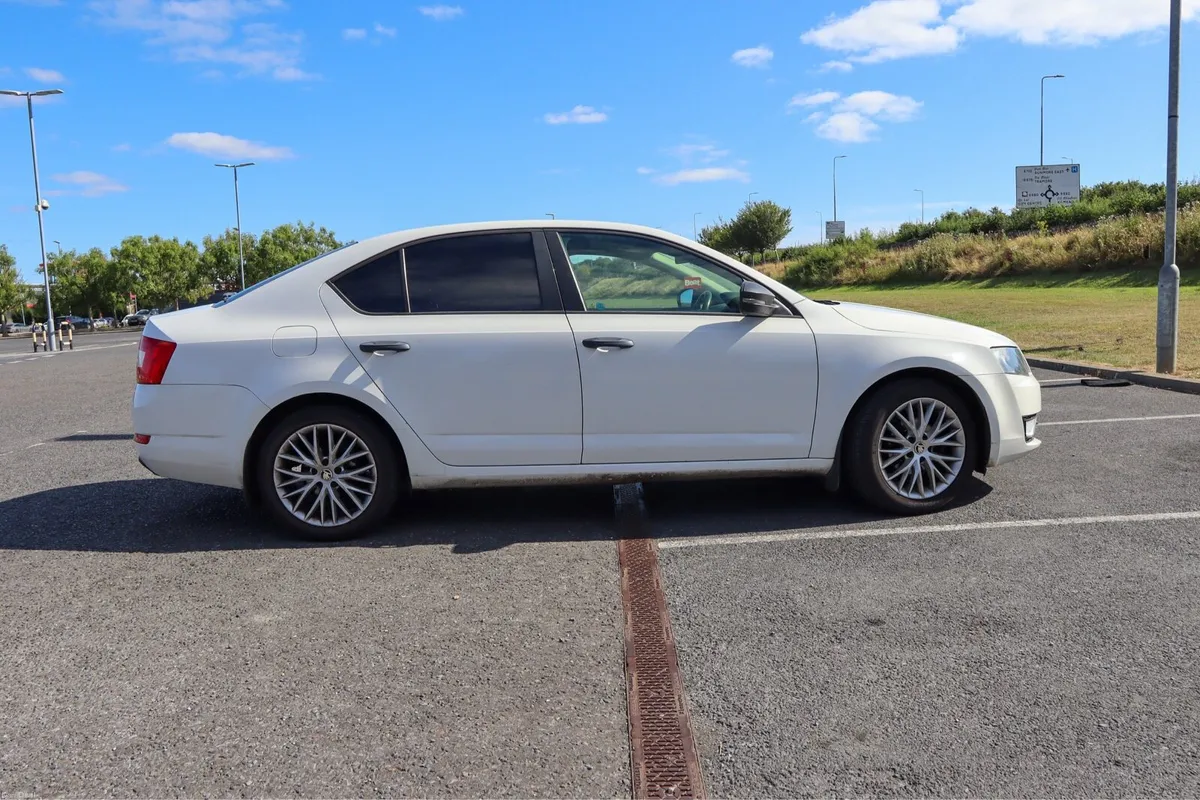 Skoda Octavia - Image 4