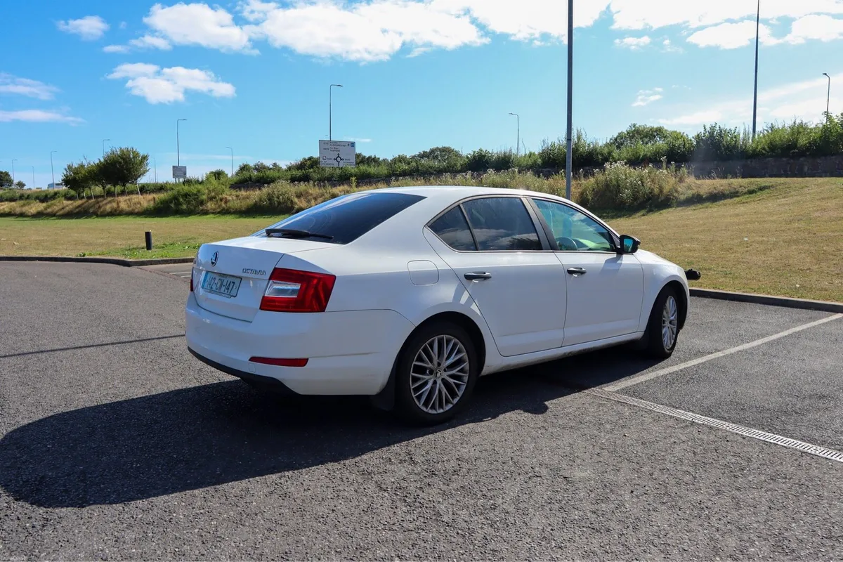 Skoda Octavia - Image 2