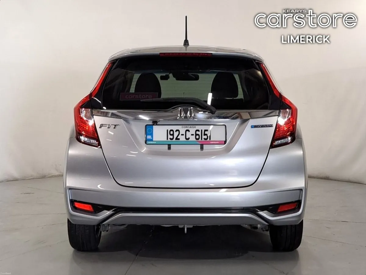 Honda Fit FIT DAA-GP5 - Image 4