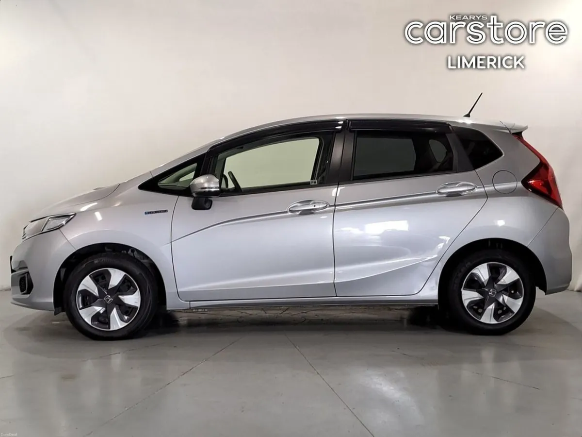 Honda Fit FIT DAA-GP5 - Image 6