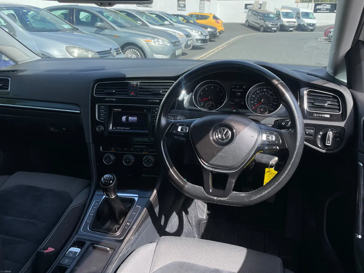 Volkswagen Golf 2015 1.4 Petrol Manual - Image 5