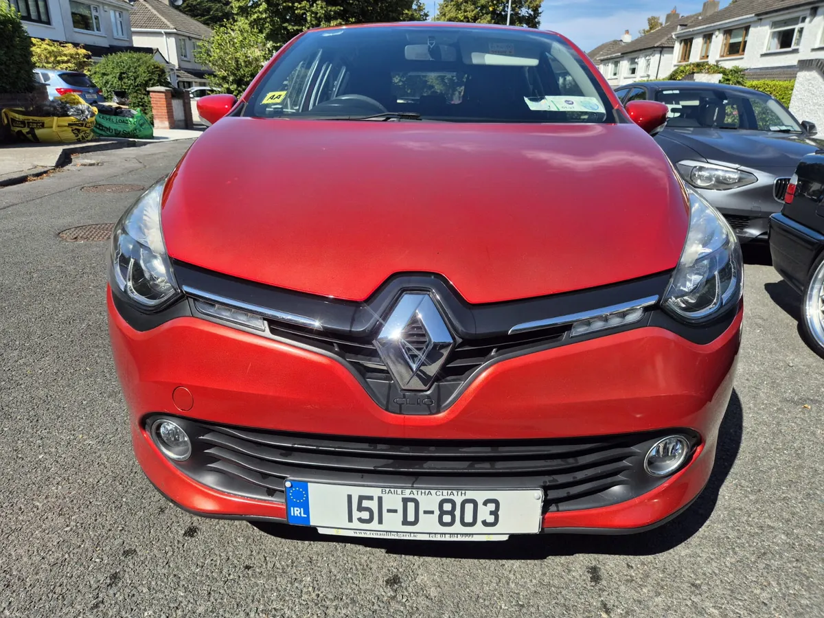Stunning Renault Clio 2015 Very Low Milage - Image 2