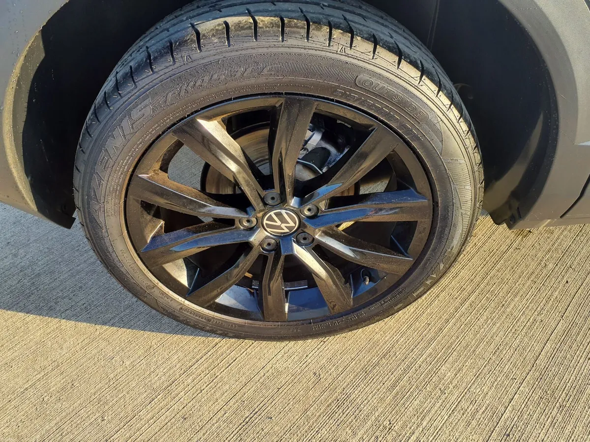 🖤 2024 VW T-Roc 2.0 TDI DSG Sport & Black Pack - Image 5