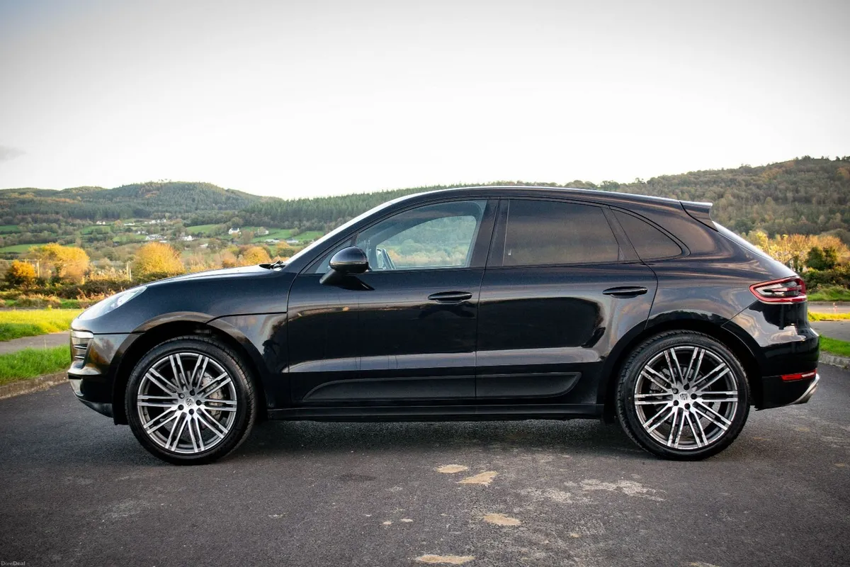 2014 Porsche Macan S 3.0D  4x4 High Spec - Image 2