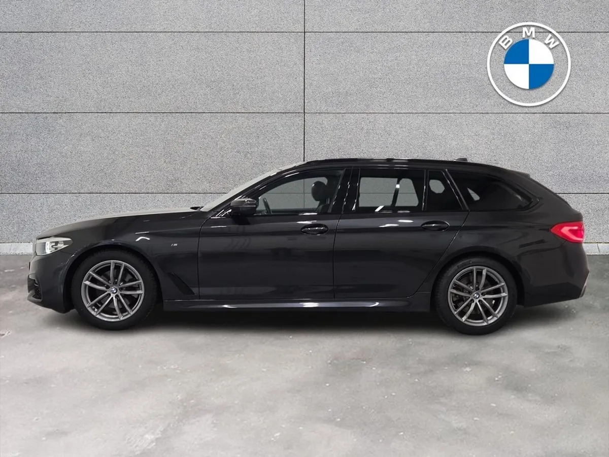 BMW 5-Series 520d M Sport Touring - Image 3
