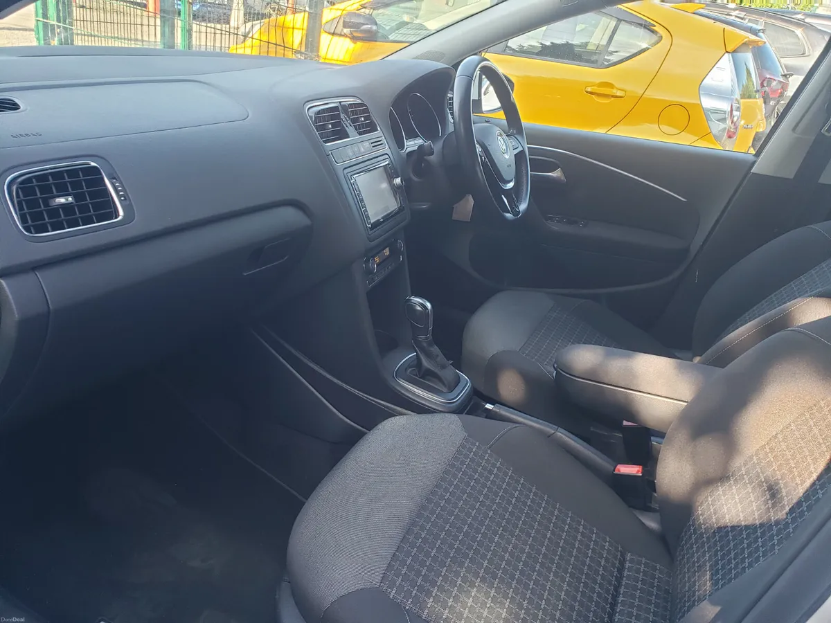 2017 vw polo - Image 3