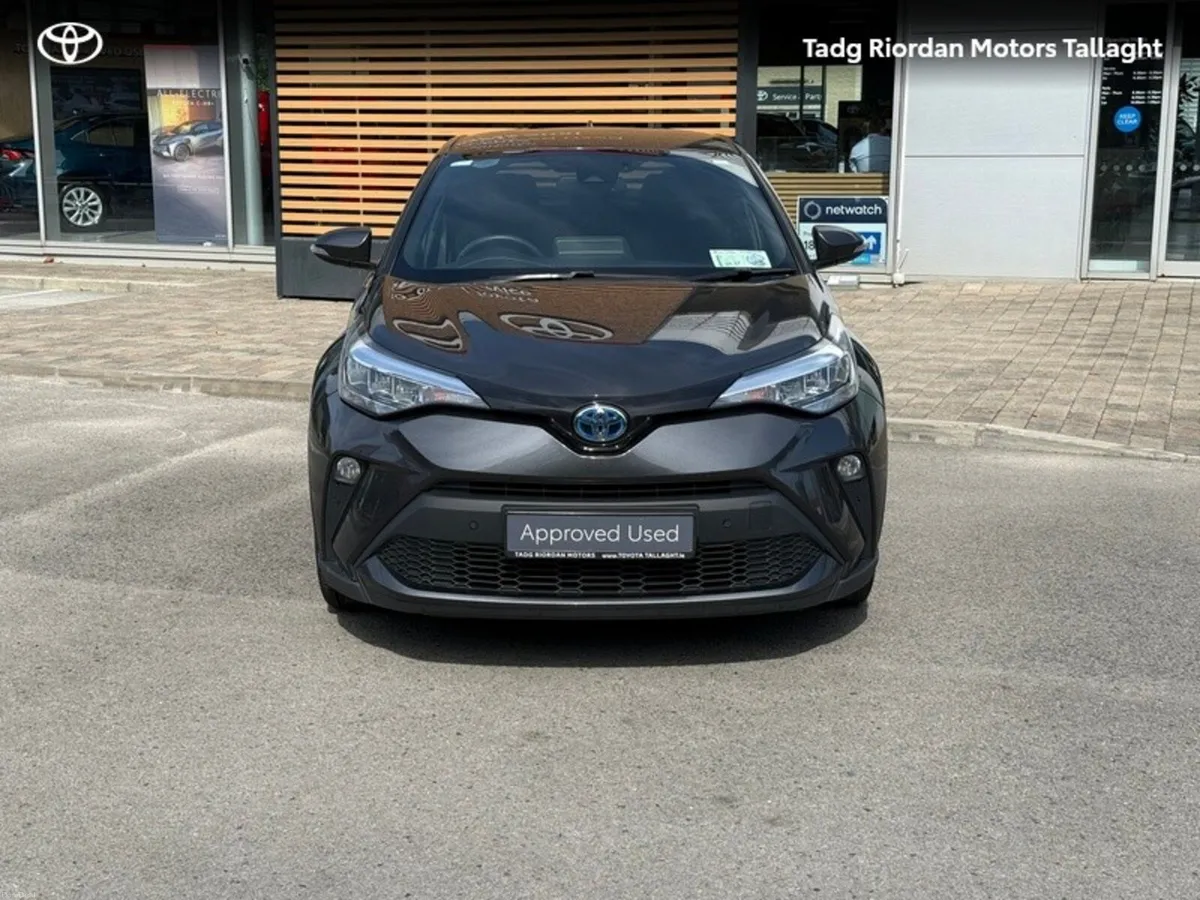 Toyota C-HR HYBRID SPORT - Image 5