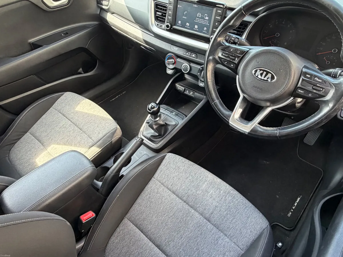 Kia Stonic 2018 - Image 6