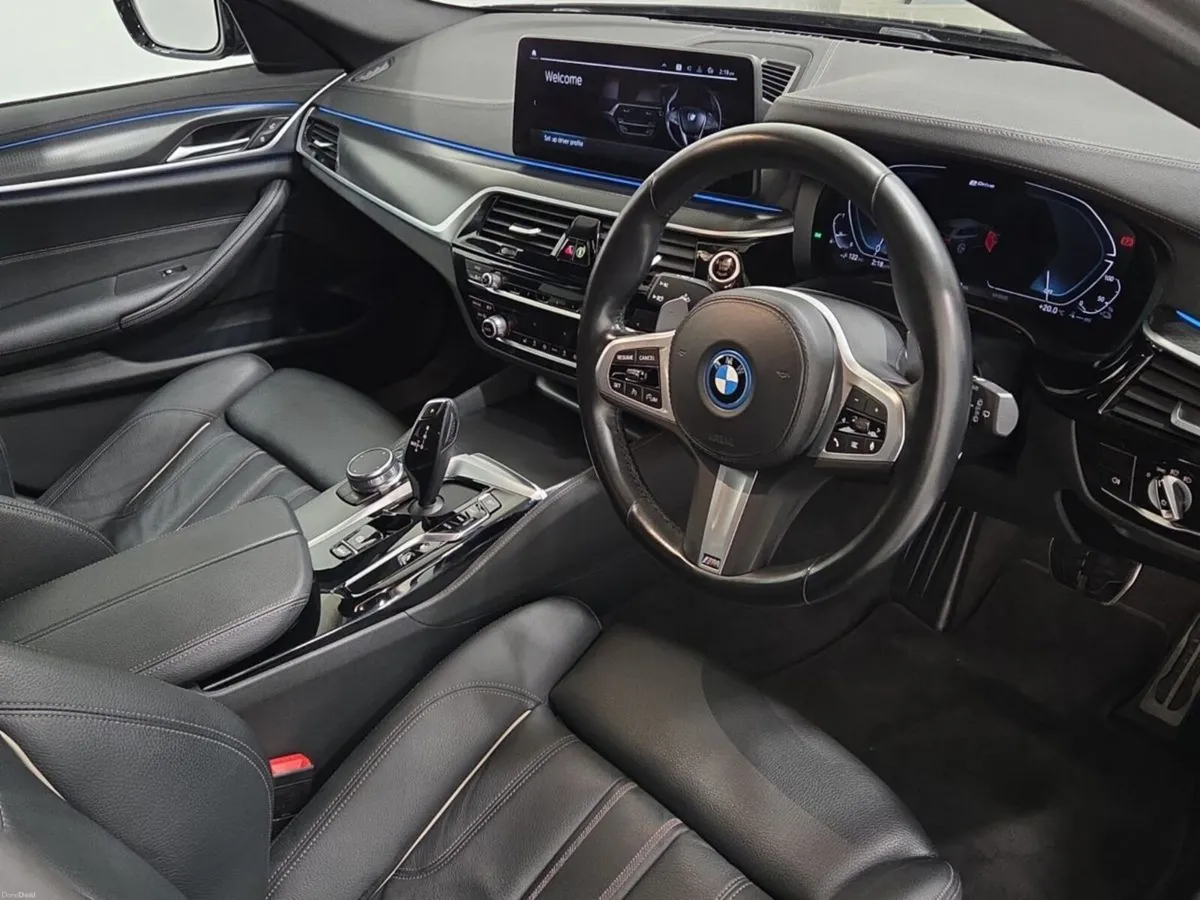 BMW 5-Series 530e M Sport Touring - Image 6