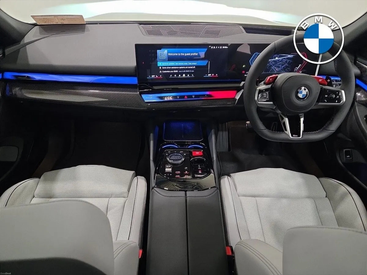 BMW M5 Touring - Image 4