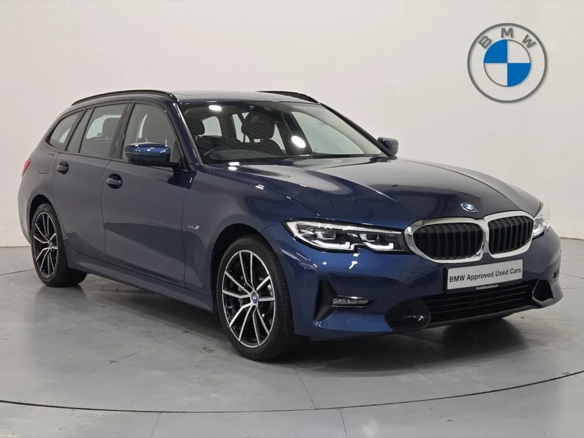 BMW 3-Series 330e Sport Pro Touring - Image 1