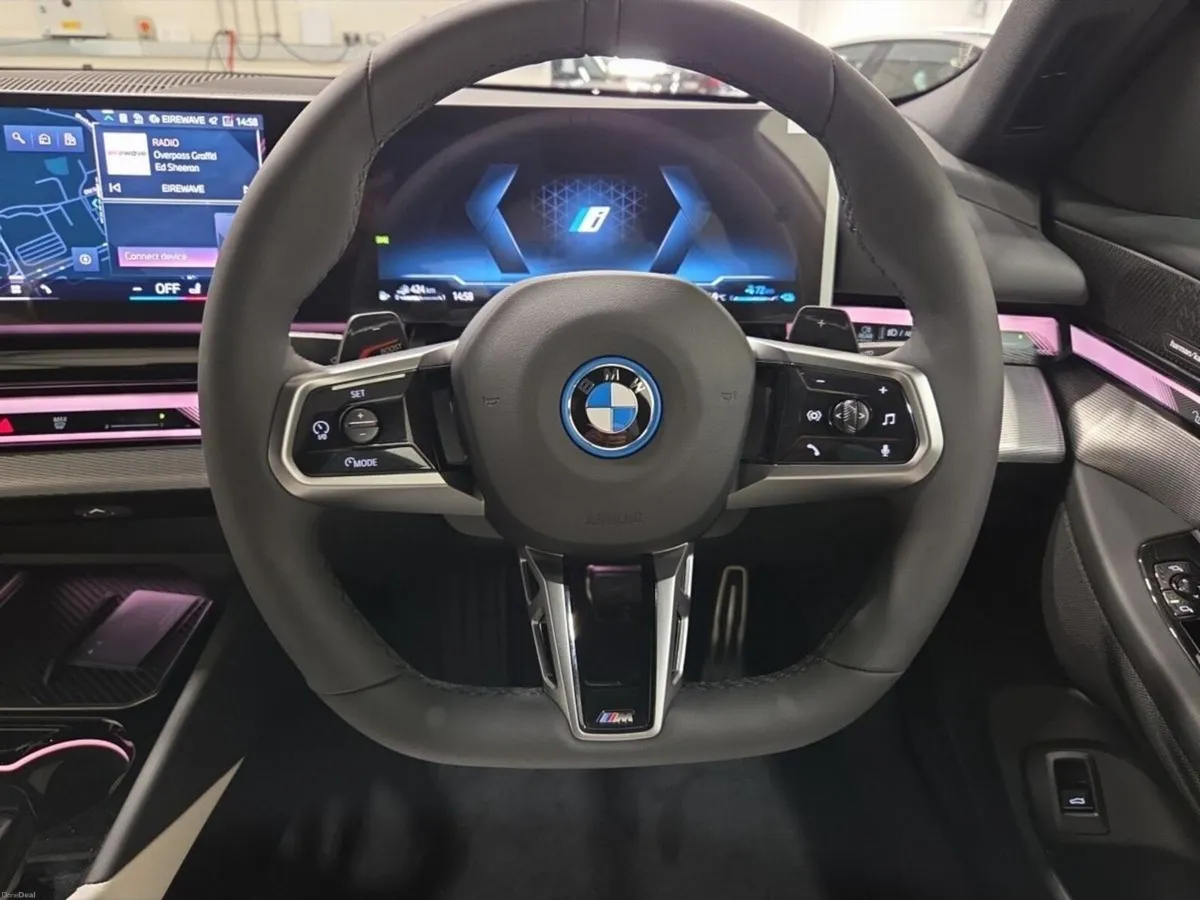 BMW 5-Series 530e M Sport Saloon - Image 5