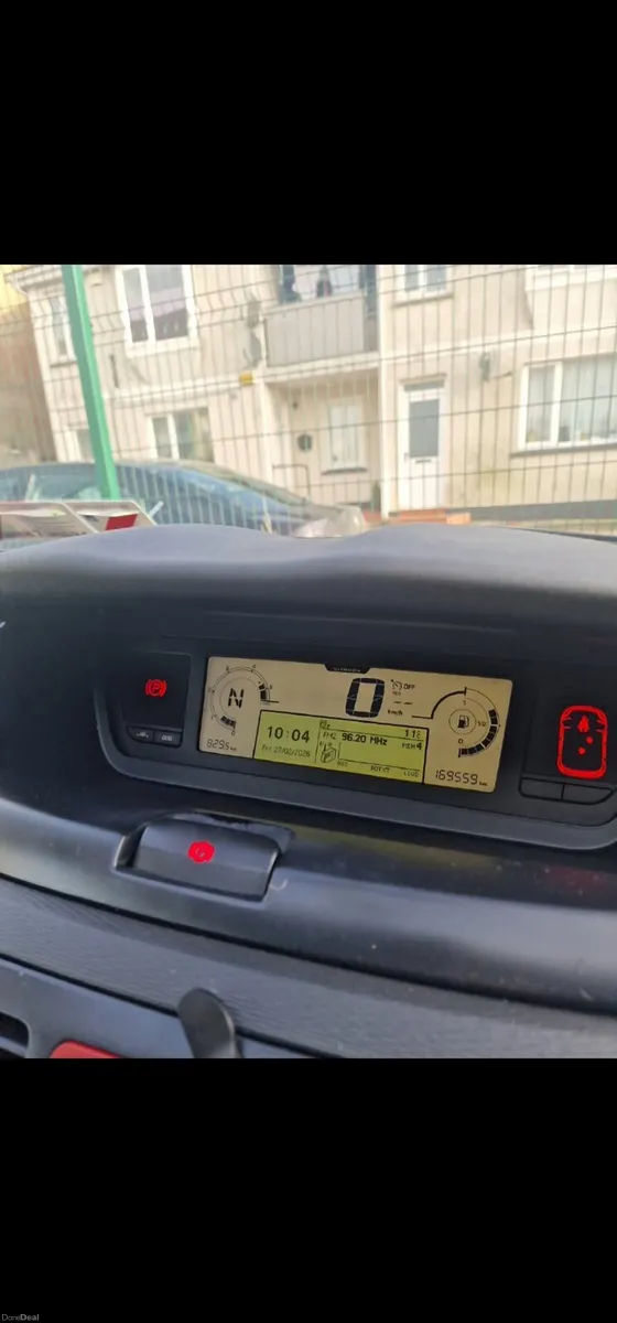 Citroen C4 automatic - Image 2