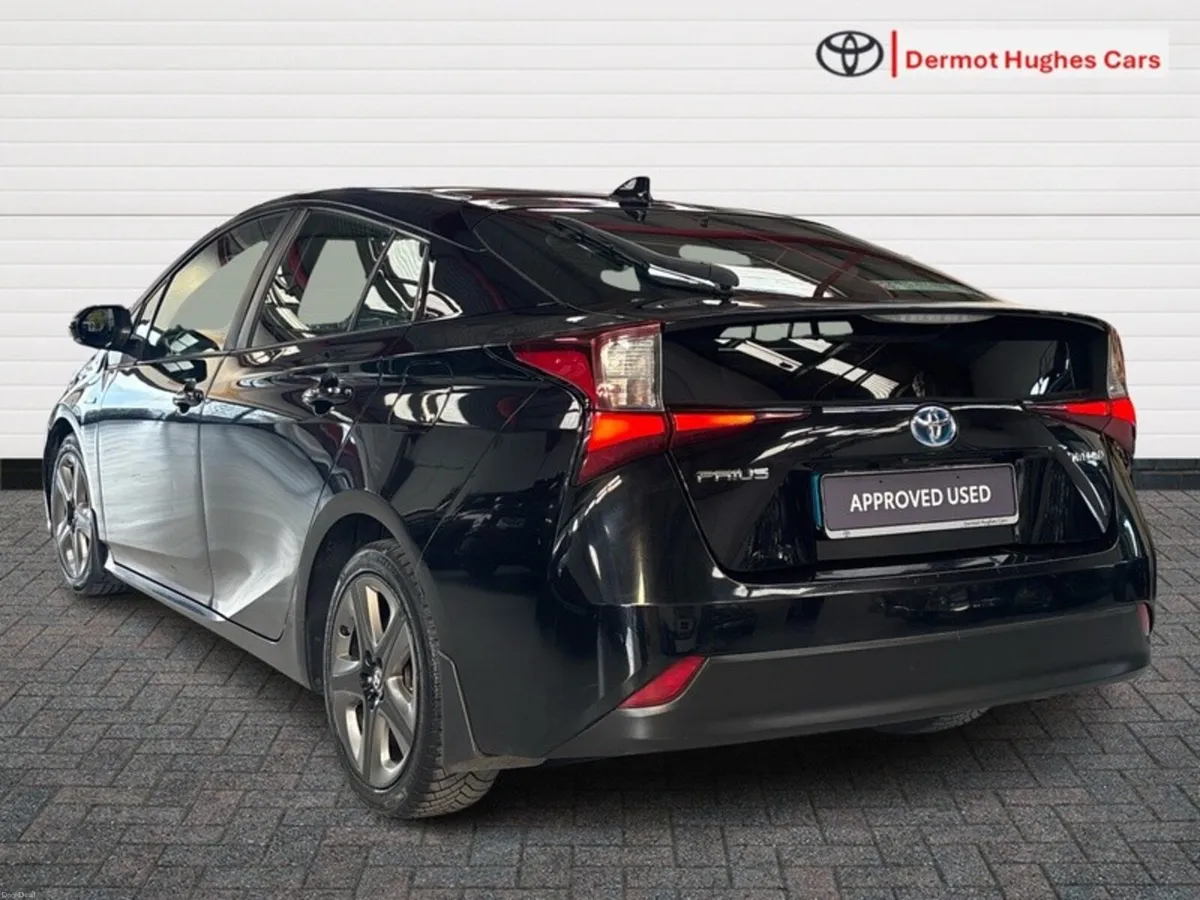 Toyota Prius PRIUS LUXURY NAV/JBL STD - Image 2