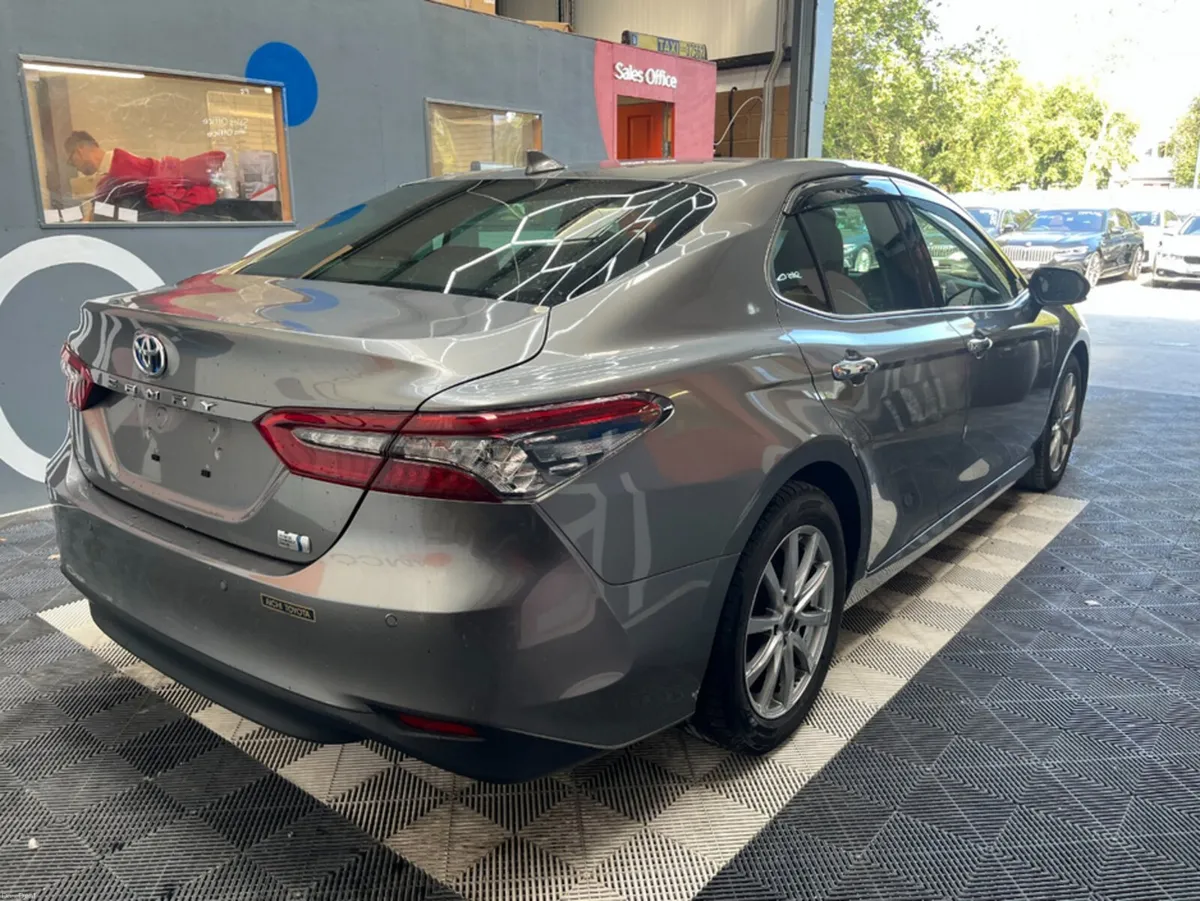 Toyota Camry 2023 TOYOTA CAMRY 4D G LEATHER PACKAG - Image 3