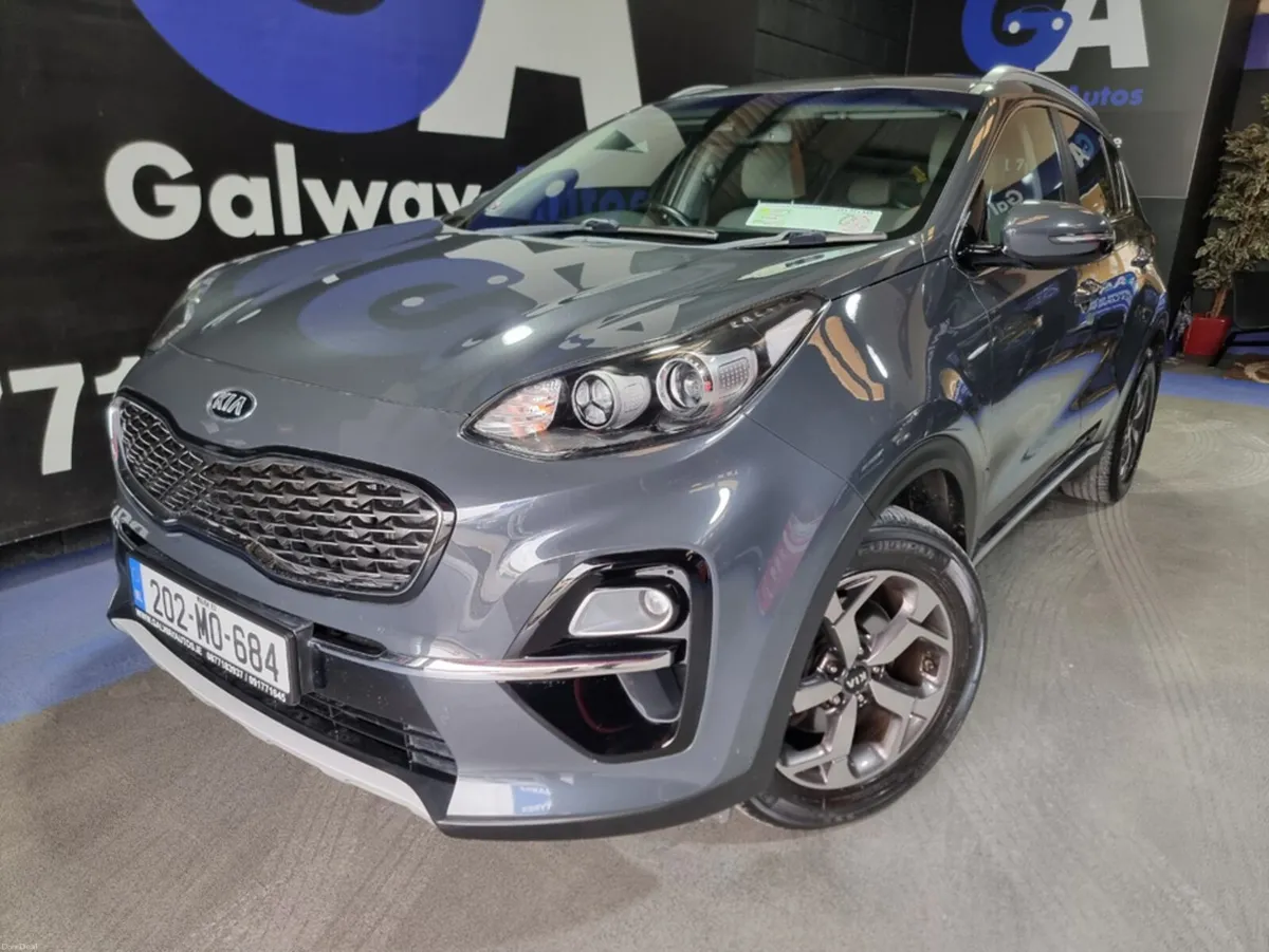 Kia Sportage K3 **REVERSING CAMERA, FULL LEATHER, - Image 3