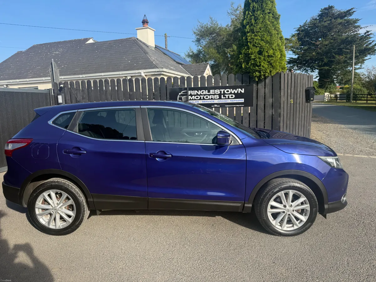 2014 Nissan Qashqai 1.5DCI High Spec* - Image 6