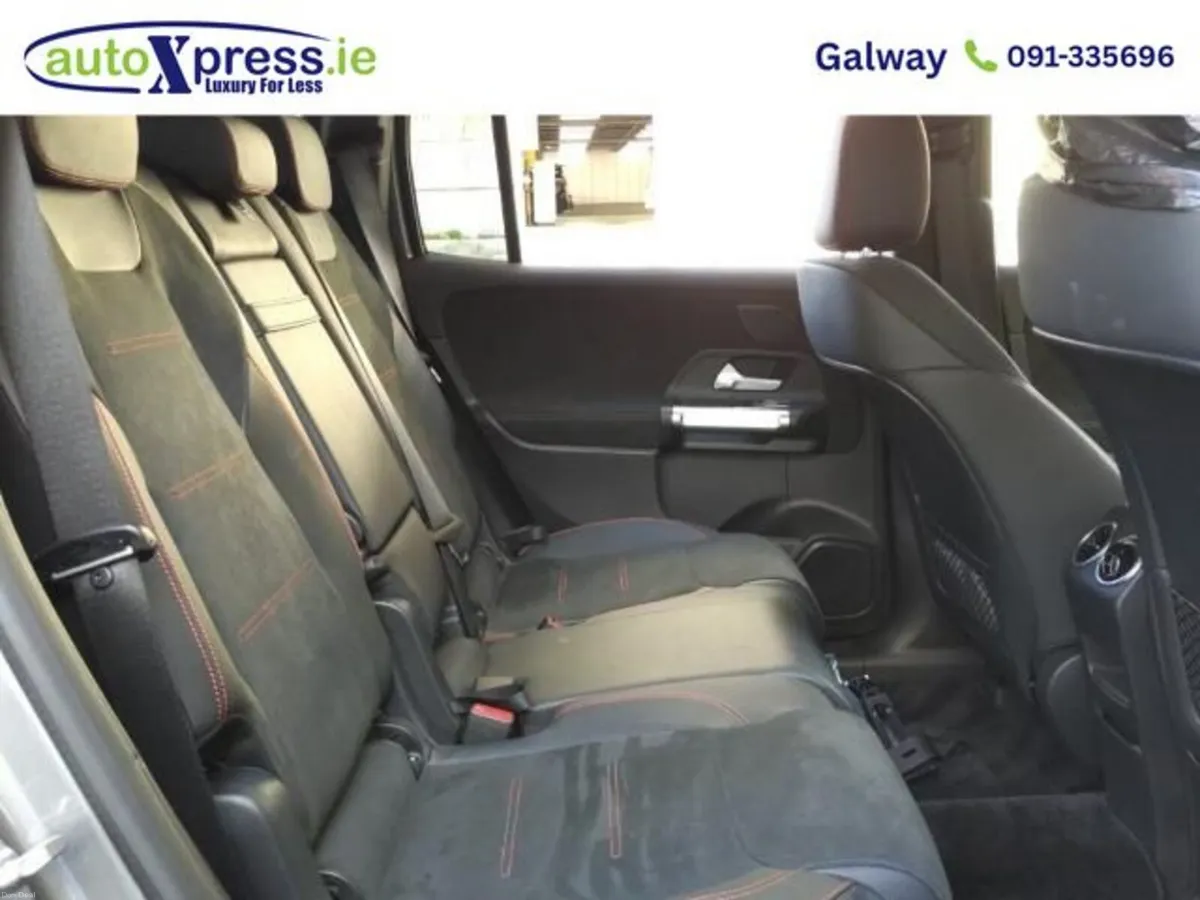 Mercedes-Benz EQB 250 AMG LINE, 7 SEATS, Ultra Low - Image 4