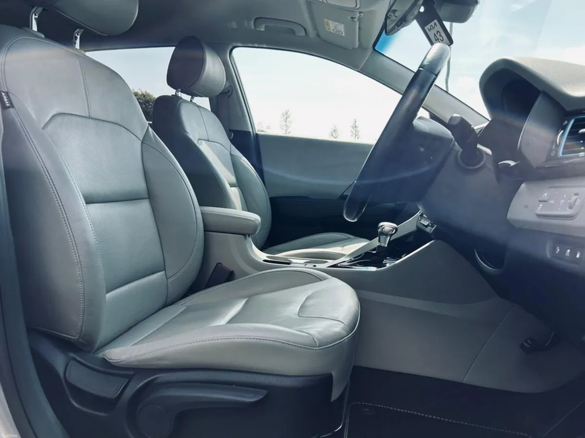 Kia Niro 1.6 Plug in hybrid - Image 4