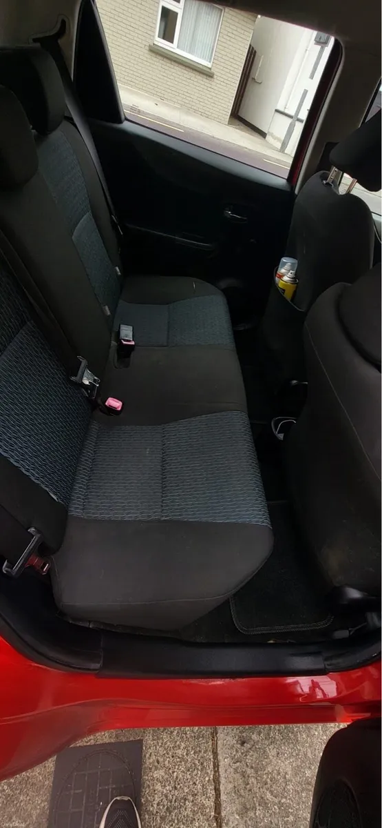 Toyota Yaris - NCT til October 27 - Image 6