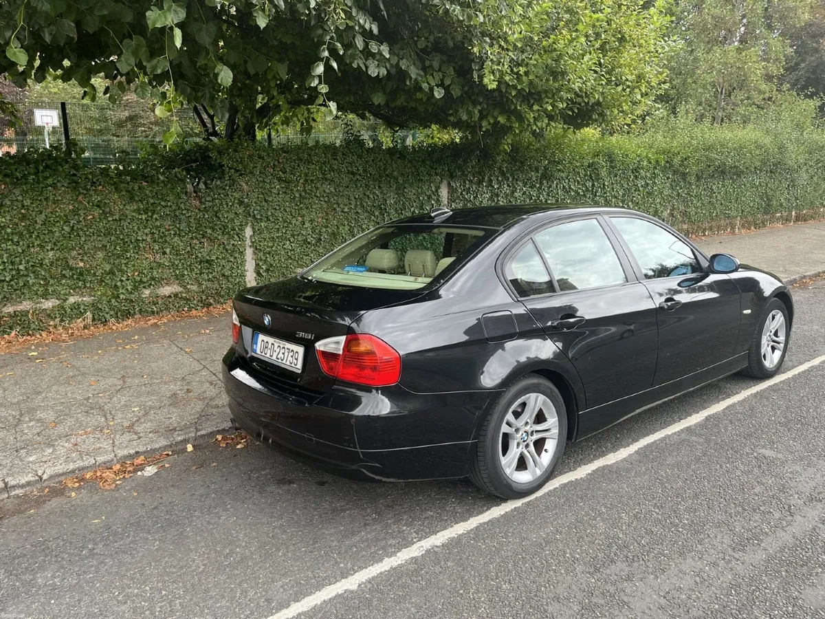 BMW 3-Series 2008 - Image 6