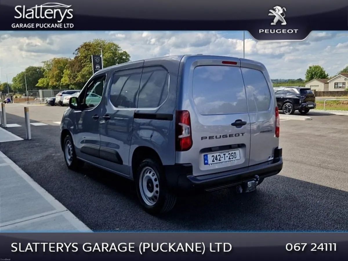 Peugeot Partner AUTOMATIC PARTNER PRO PLUS 1.5 HDI - Image 3