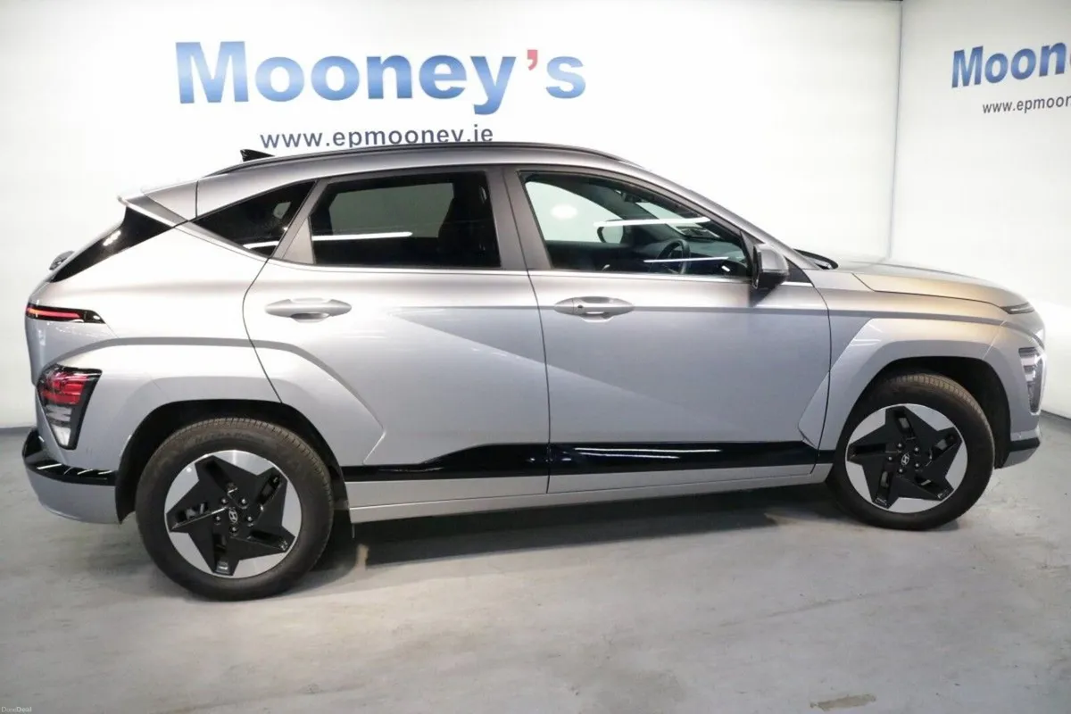 Hyundai KONA Electric Platinum 65KWH EV - - Image 6