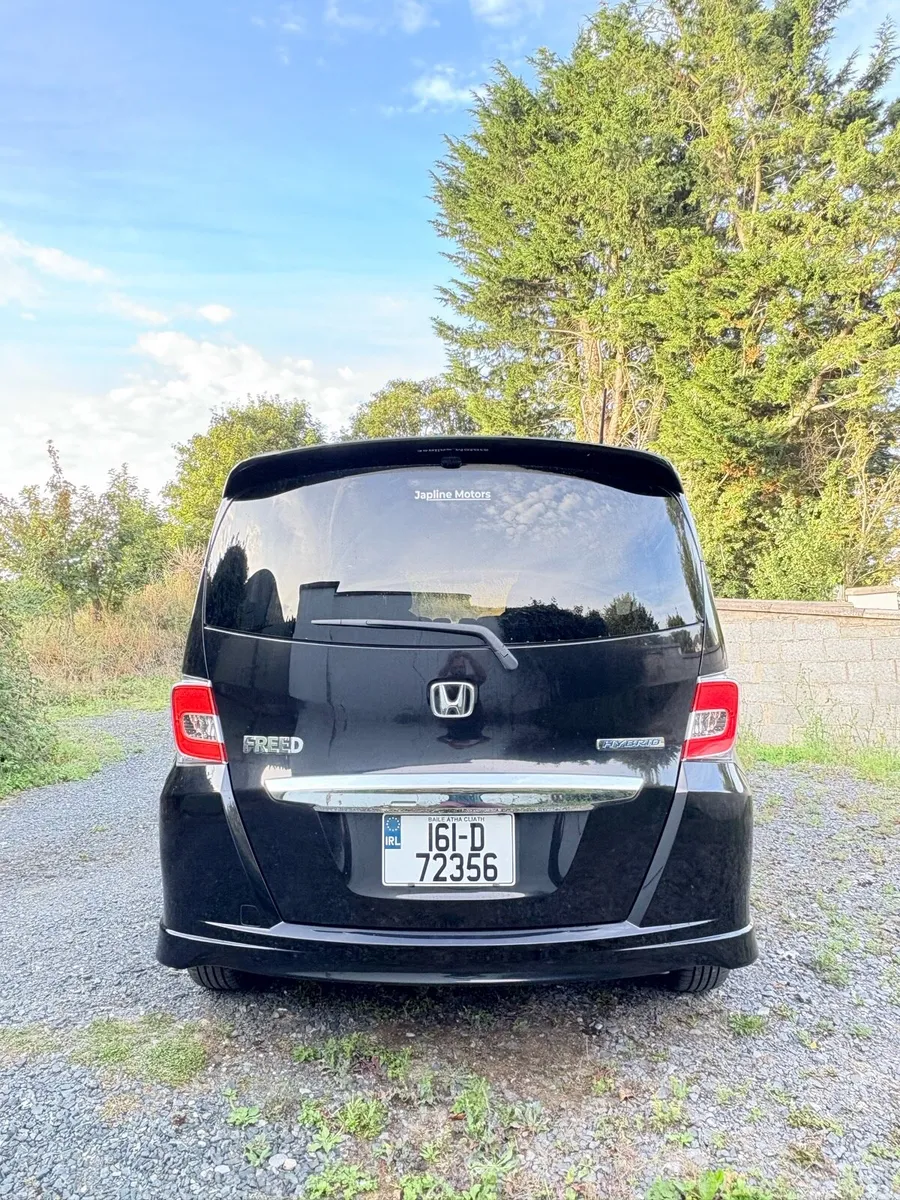 Honda Freed 6 seater Hybrid Automatic - Image 5