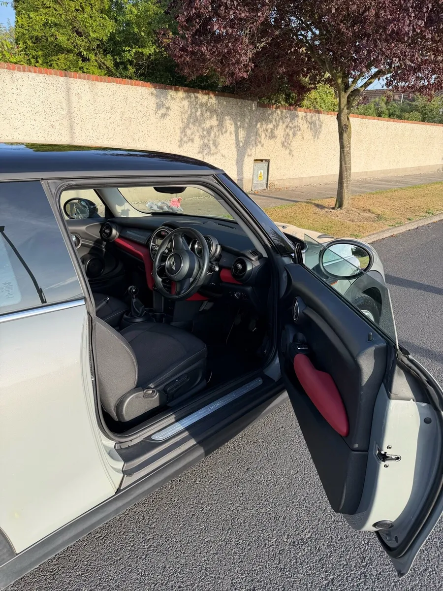 2017 Mini Cooper 1.5 Petrol 3DR - Image 6