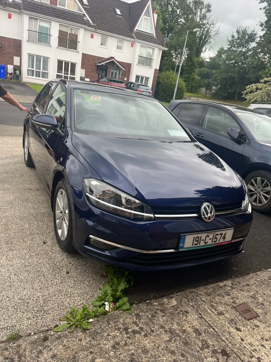 Volkswagen Golf - Image 1